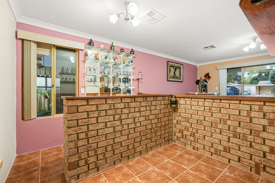 19 Conway Loop, Waikiki
