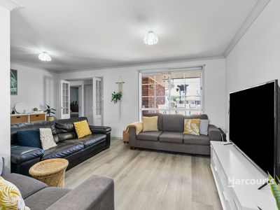 16 Thistleton Drive, Burrill Lake