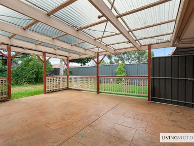12 Greenshank Court, Werribee