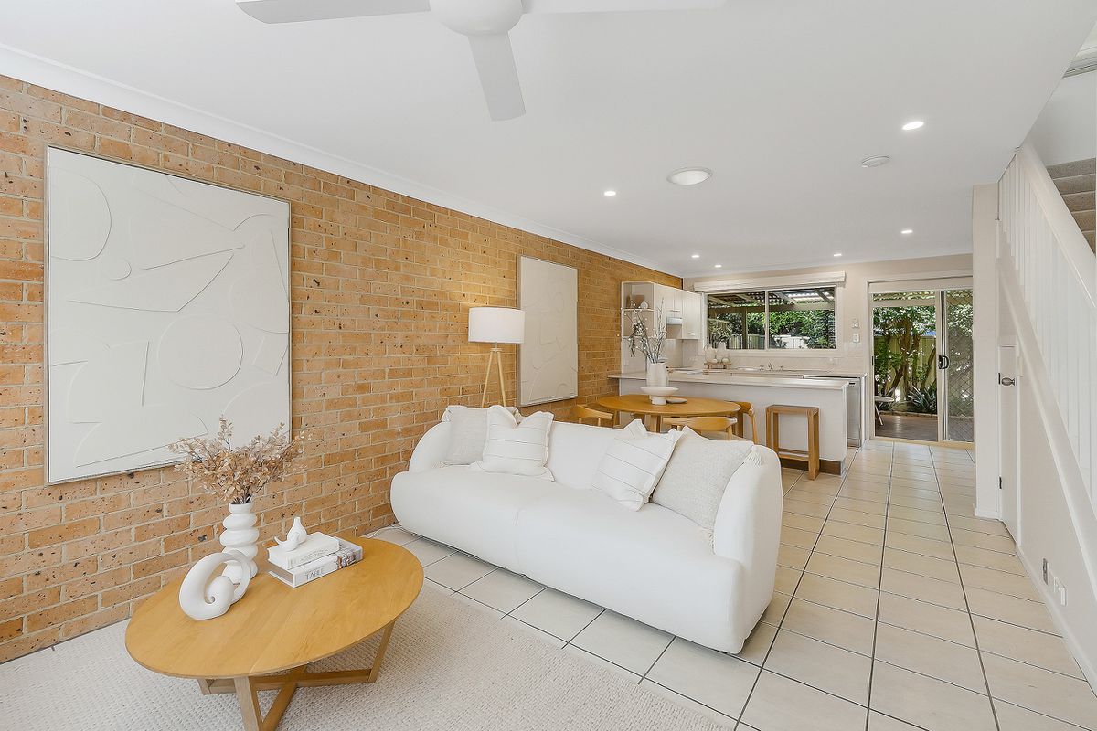 2 / 25-27 Waratah Street, East Gosford