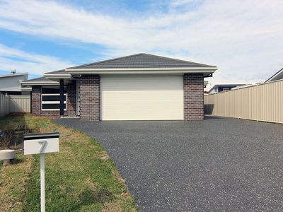 7 Colleena Place, Tuncurry