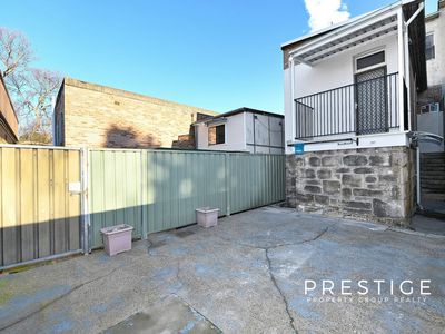FLAT / 11 Belmore Street, Arncliffe
