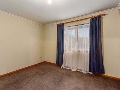 21 ENGLISH DRIVE, Millicent