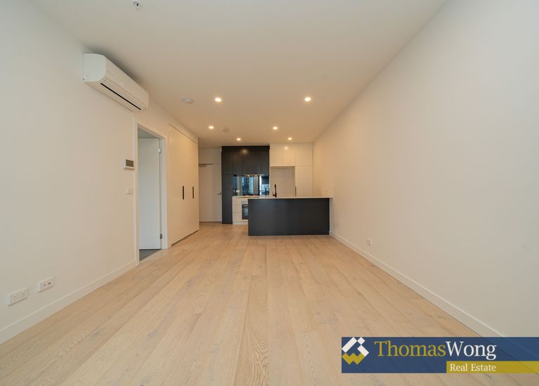 1506 / 4 Joseph Road, Footscray