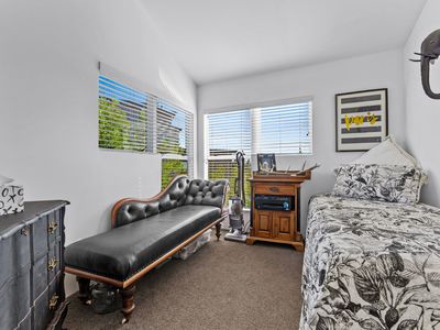 19A Heathcote Road, Castor Bay