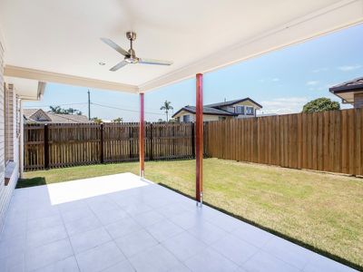 1 / 5 Jovi Court, Scarness