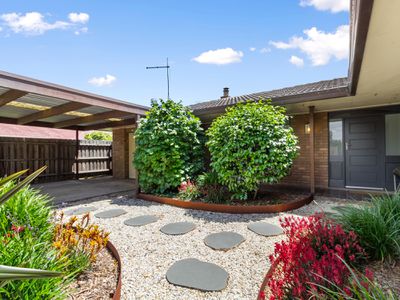 13  Canopus Court, Sale