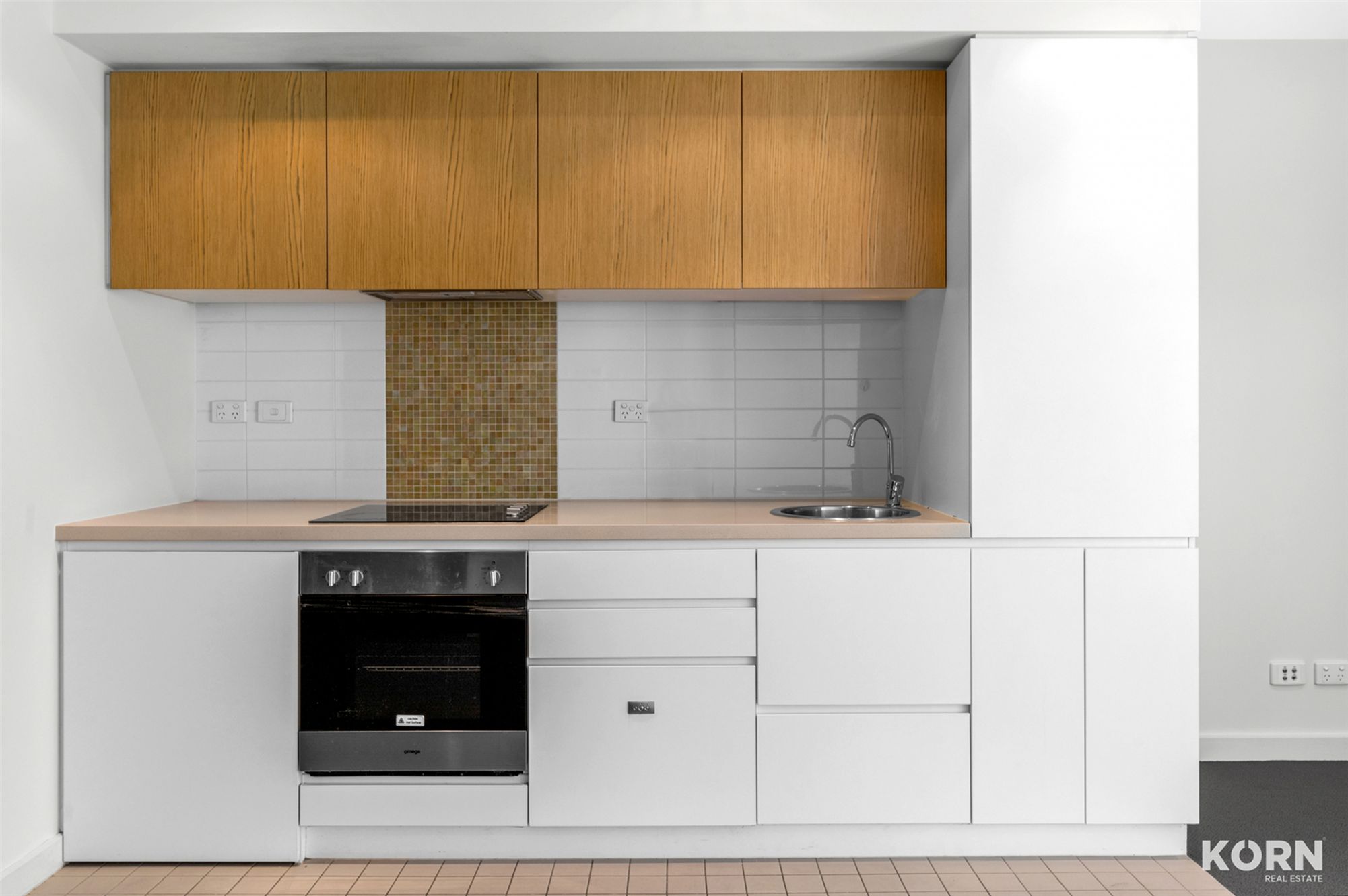 608 / 10 Balfours Way, Adelaide