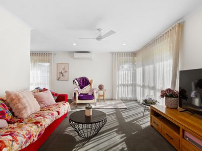 22 Sandra Court, Sale