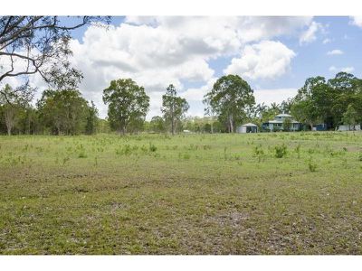 13 Amaroo Place, Cooroibah