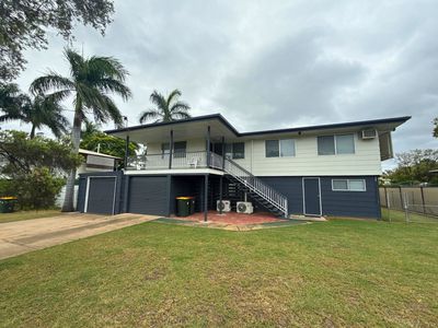 12 Brock Crescent, Dysart