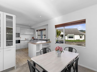 18 Millwood Place, Silverstream