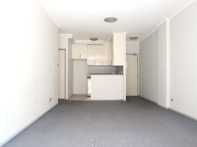 107 / 1-3 Botany Rd, Waterloo