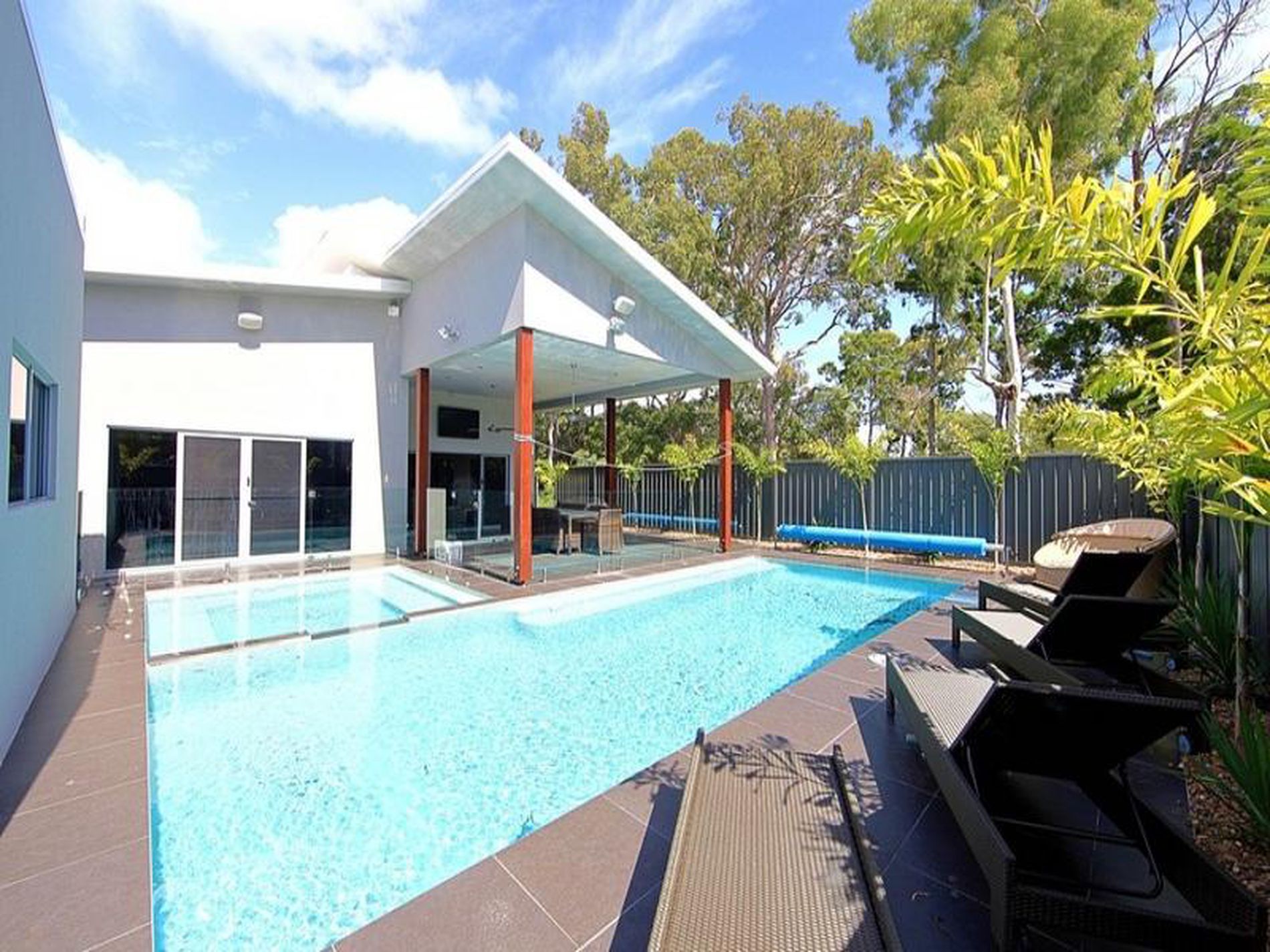 84 Acacia Street, Woodgate