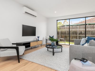 1 / 9 Omar Street, Maidstone