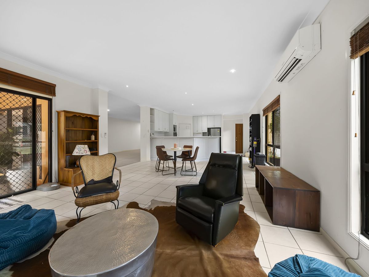 11 Brighton Parade, Forest Lake