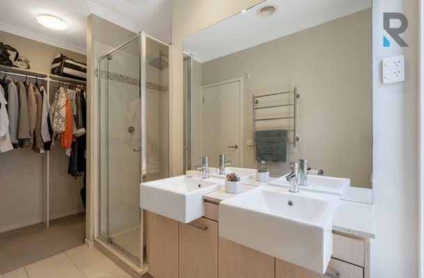 12 Birdswood Crescent, Craigieburn