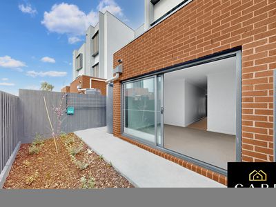 6 Circus Circuit, Narre Warren