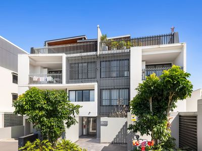 7 / 35 Clarence Road, Indooroopilly