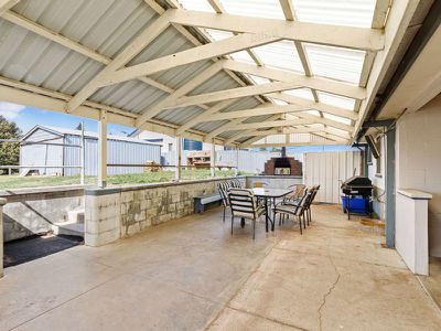16 Chambers Street , Beachport