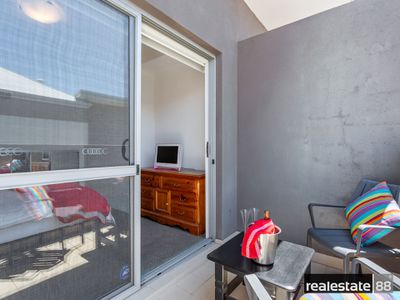 1 / 29 Rawlins Street, Glendalough