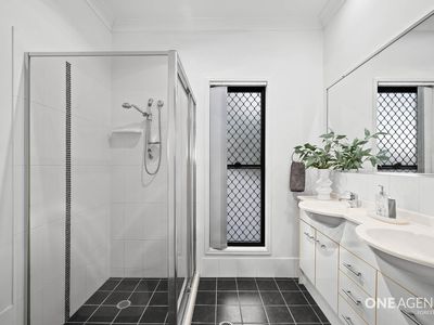 16 Emerson Close , Durack