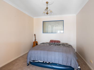 24 Geoffrey Stokes Parade, Kalgoorlie