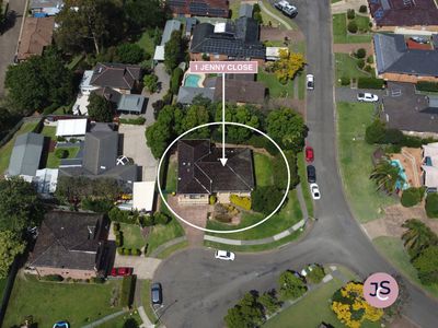 1 Jenny Close, Elermore Vale