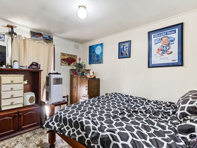 5 Mallett Crescent, Seymour