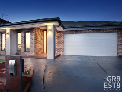 6 Greenglade Way, Cranbourne East