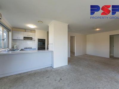 56 Hotham Cres, Hoppers Crossing