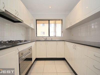 4 / 86-88 Meredith Street, Bankstown