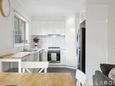 2 / 43 Summit Avenue, Belmont
