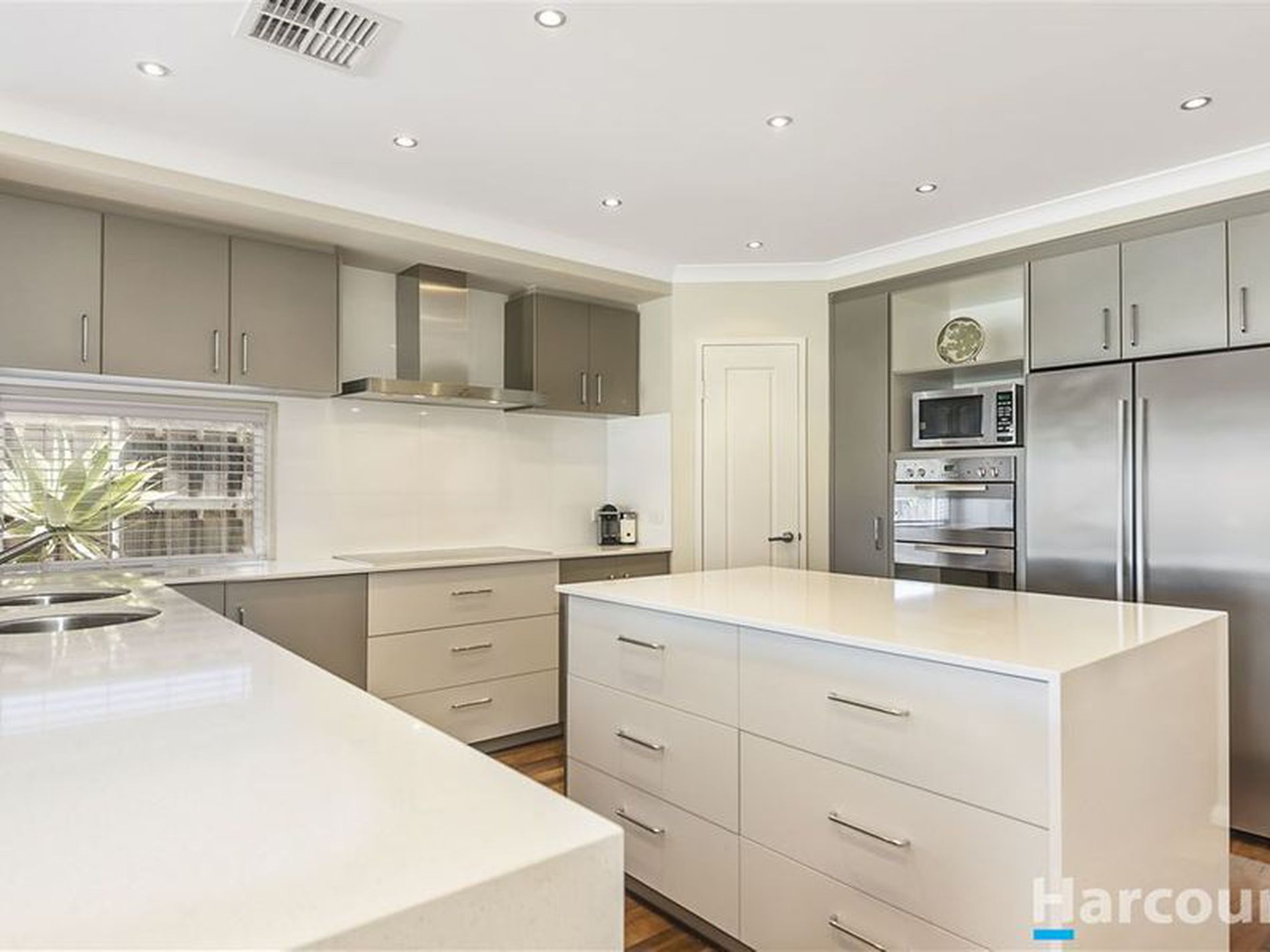 2 Sunny Close, Yanchep