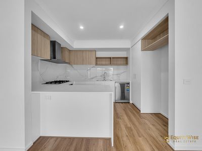 3 Prune Walk, Manor Lakes