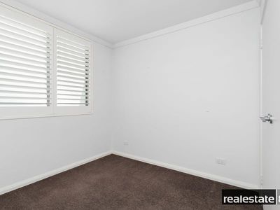 8 / 176 Newcastle Street, Perth