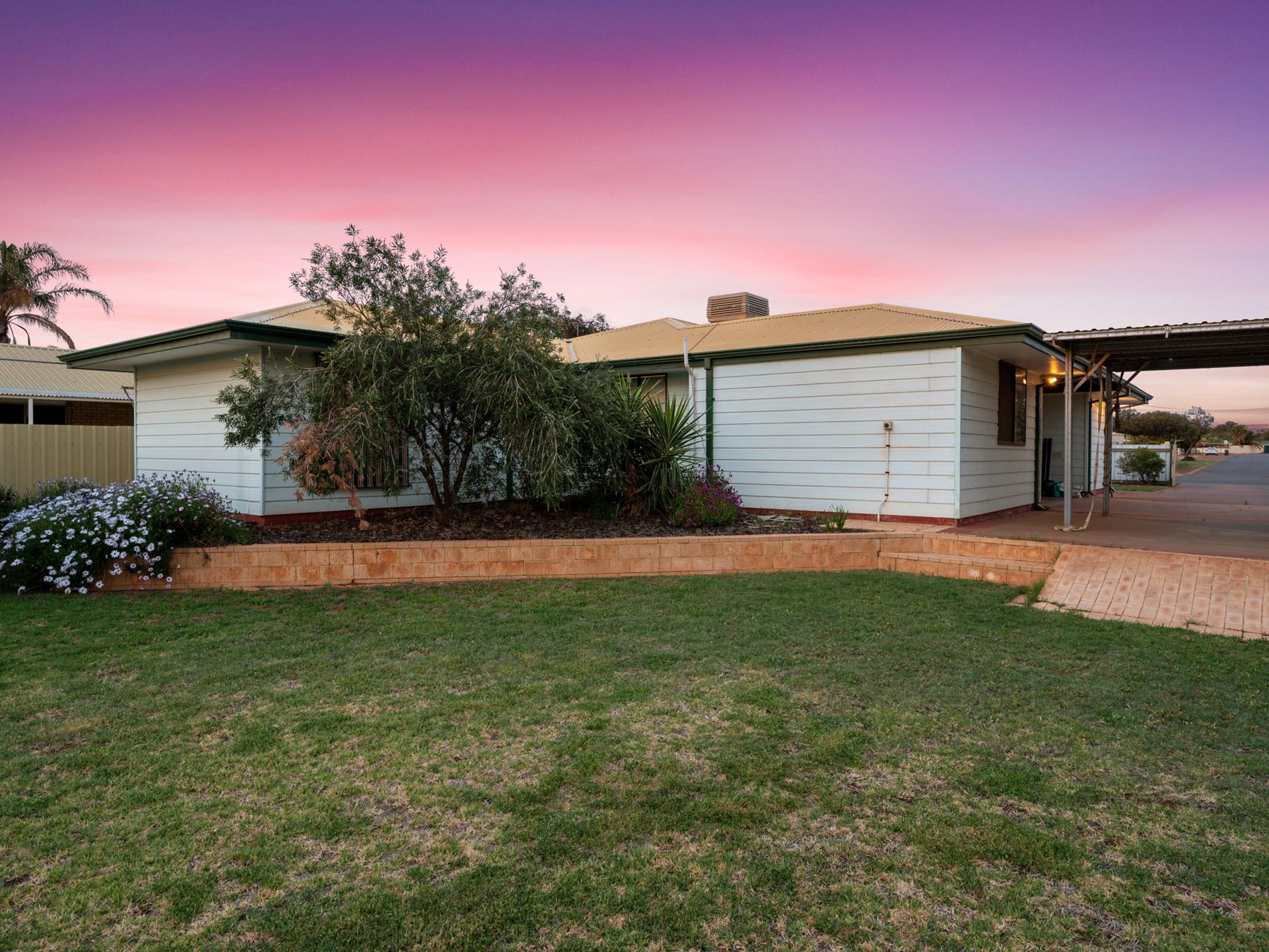 37 Sewell Drive, South Kalgoorlie