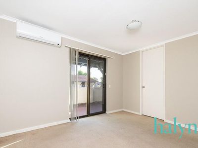 3 / 8 Lawrence Street, Como