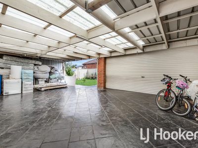 24 Fifth Avenue, Dandenong
