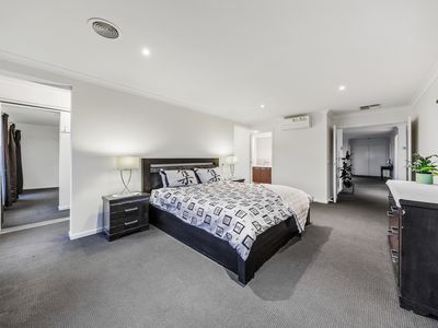 65 Hayton Park Boulevard, Cranbourne West