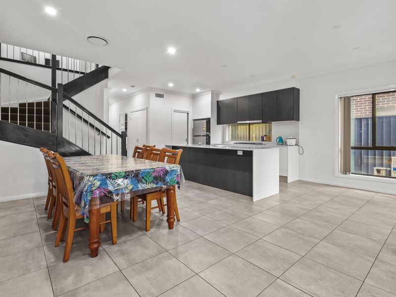 5B Narooma Street, Gregory Hills