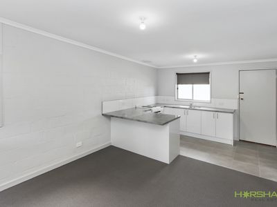 1-4 / 67 Edith Street , Horsham