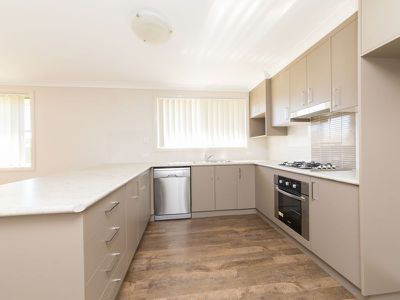 2 Shetland Avenue, Dubbo