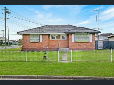 15 Moresby Crescent, Whalan