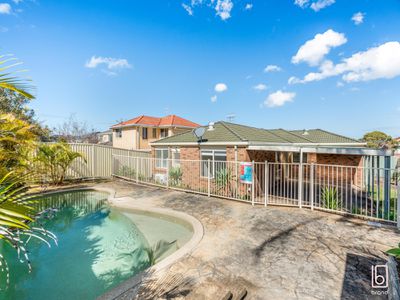 16 Belyando Crescent, Blue Haven