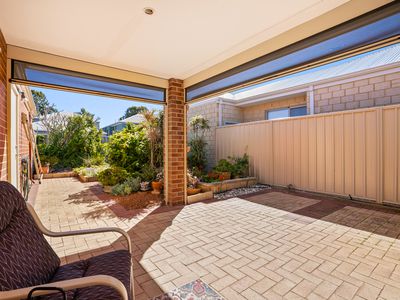 26 Amity Circuit, Shoalwater