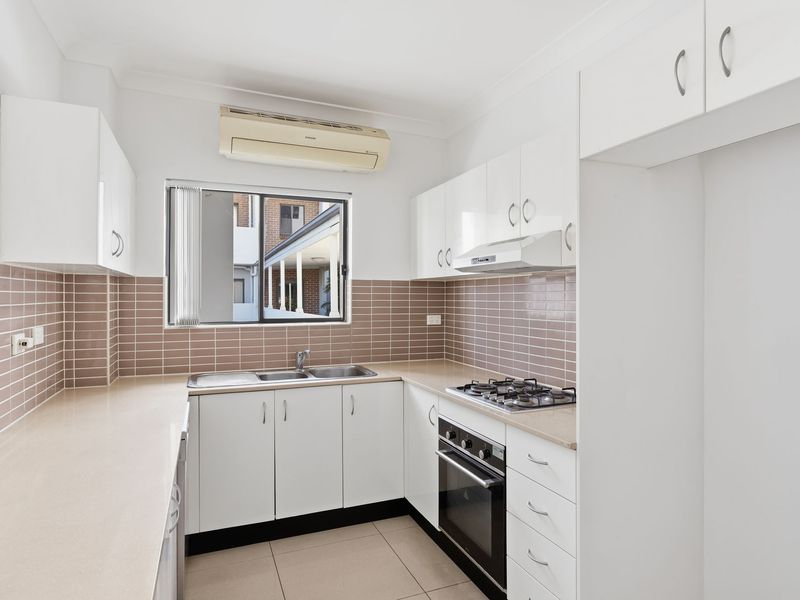 9 / 20 Briens Road, Northmead