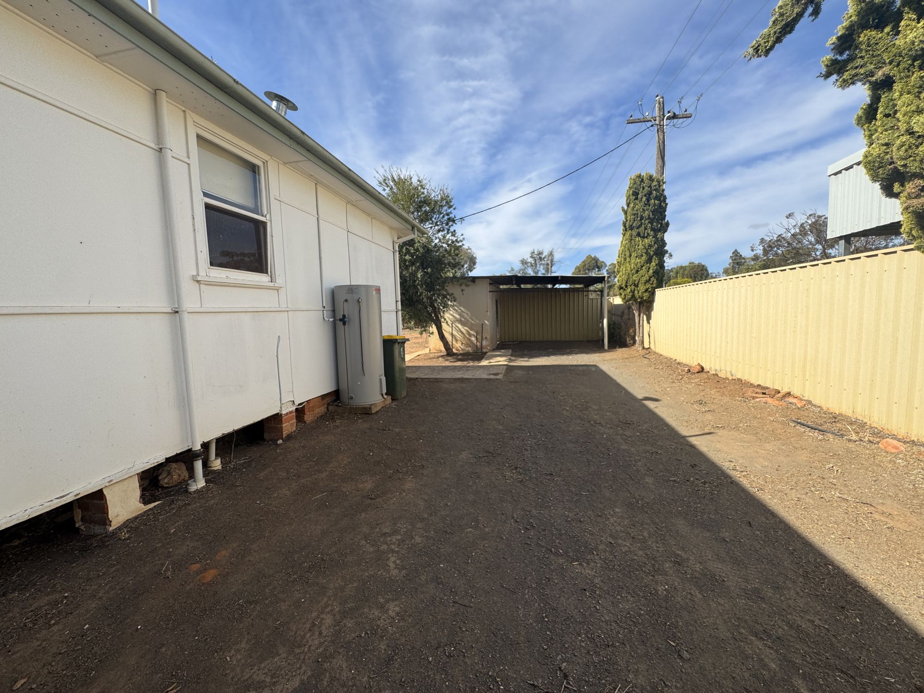 7 South Avenue, Yenda
