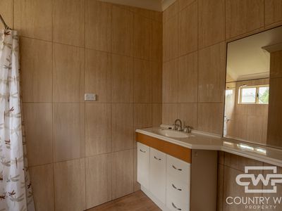 31 Inverell Road, Emmaville