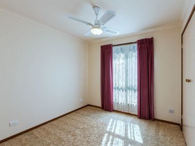 1 / 15 Sittella Court, Werribee